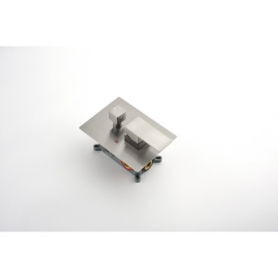 - Balanced Solid Brass 2 Way Shower Diverter With Adjustable Thermal Limit, 1/2 Connection For Replacement Outlet Balance Mixing And Connection, Finish