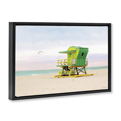 Cadre flottant Lime Green Lifeguard Hut, design par Seven Trees Design