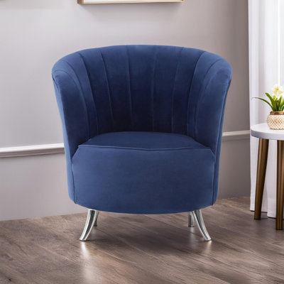 St. Charles Upholstered Barrel Chair