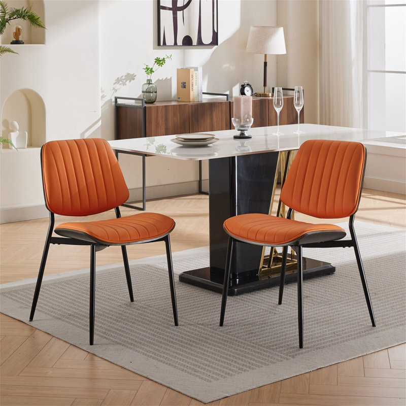 Chaise de salle à manger (sans la table de salle à manger)