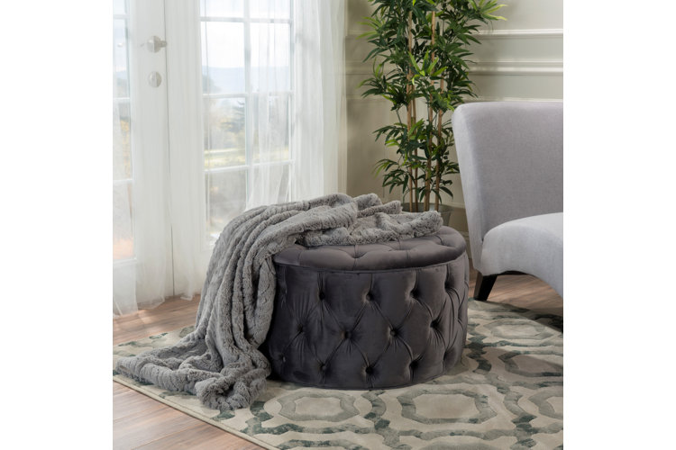 30" Wide Tufted Round Cocktail Ottoman