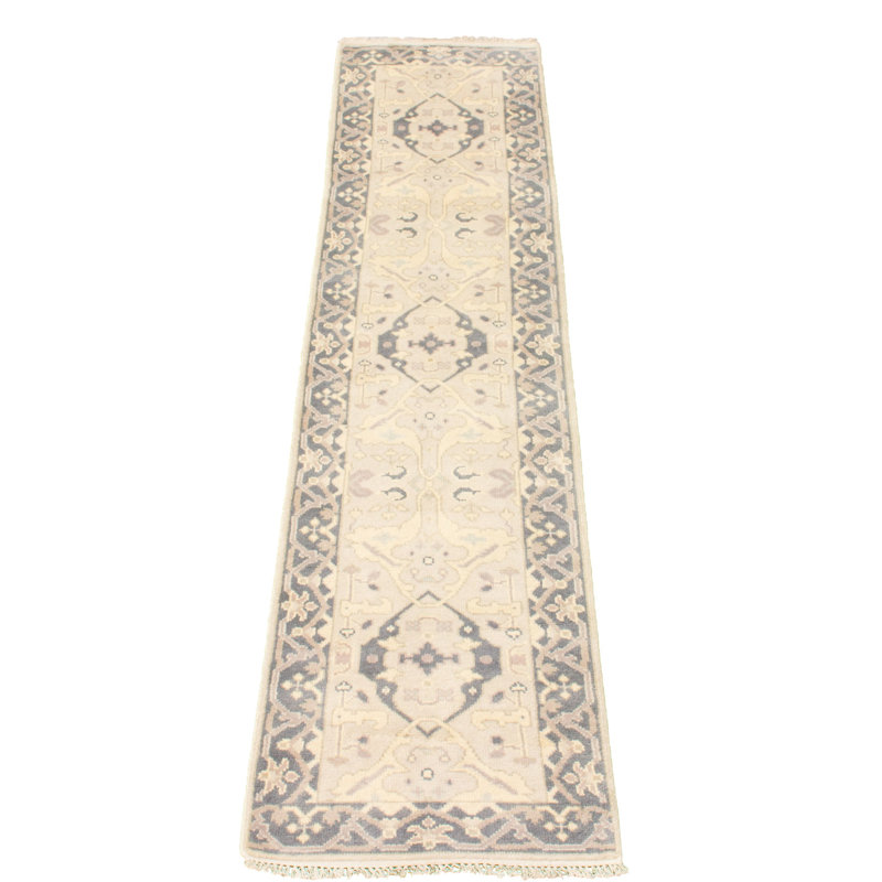 Tapis de couloir beige/gris en Tapis décoratif laine noué à la main New Age Ushak de conception unique 2 pi 7 po x 10 pi Brookelle