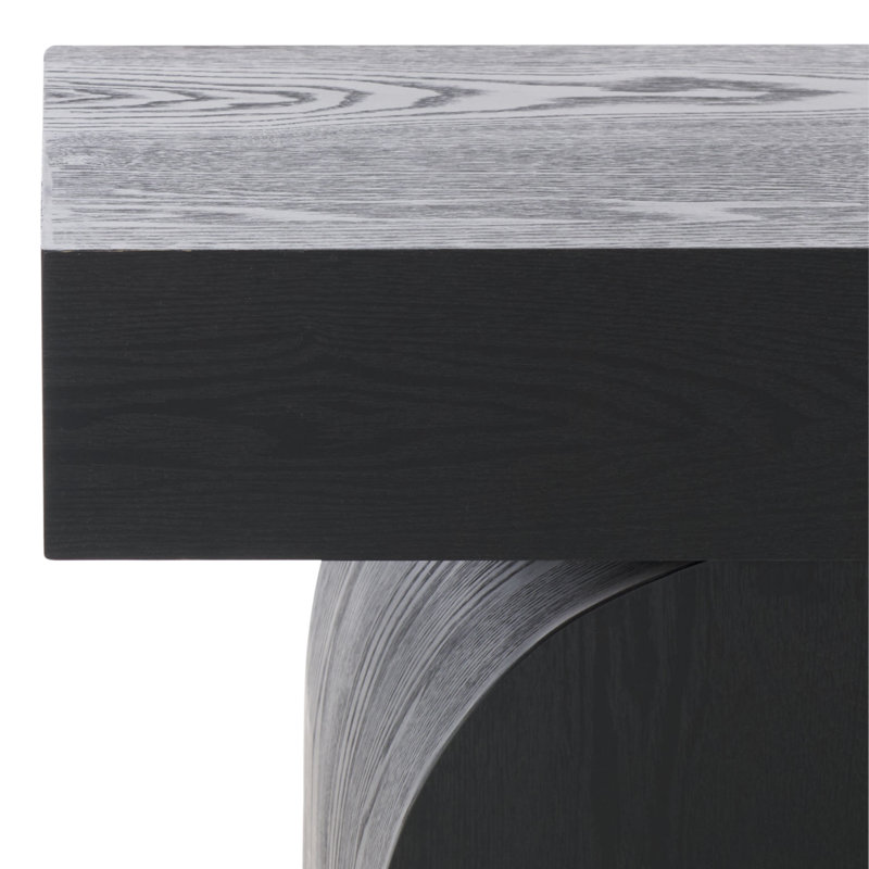 Table de bout Baraki, Noir, noir, noir, noir