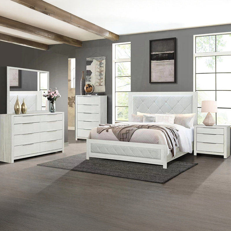 Structure de lit double en lin beige au design transitionnel moderne, sommier tapissier nécessaire, taille de décor de chambre à coucher avec tête de lit et construction en bois, mise à niveau