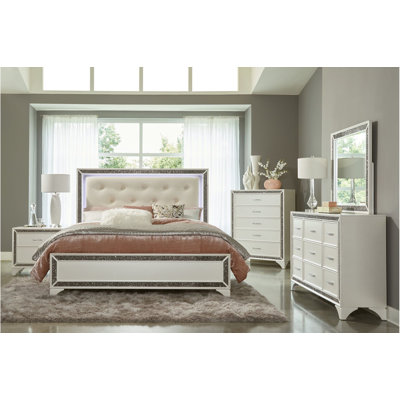 Ensemble de chambre à coucher à panneau noir Mareda Amalee