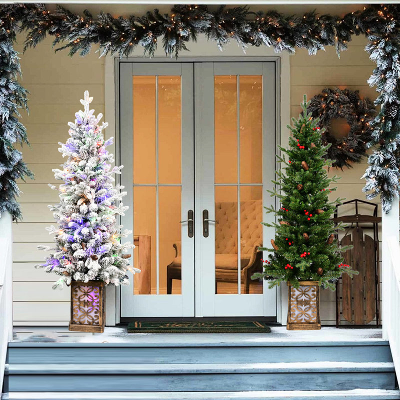 Arbre de Noël de 4 pi avec 100 bases multicolores, 396 pointes, baies réalistes, pe / branches complètes et base scintillante étincelante
