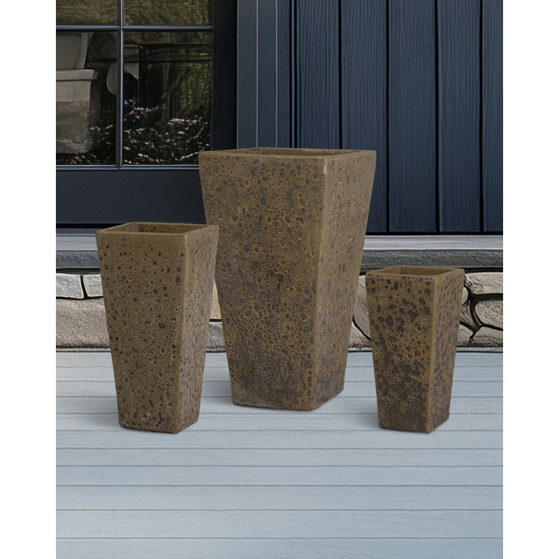 PLATEAUX CARRÉS CRISCO TALL, BULLE 19,5; 25; H 31,5 po, Brun