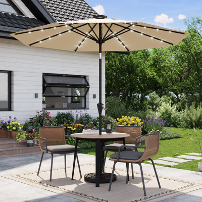 Parasol solaire 9 pi avec 32 lumières DEL - Parasol de marché extérieur imperméable, manivelle, inclinaison à bouton-poussoir, 8 nervures robustes, protection UV pour le patio, le jardin, la terrasse, la piscine