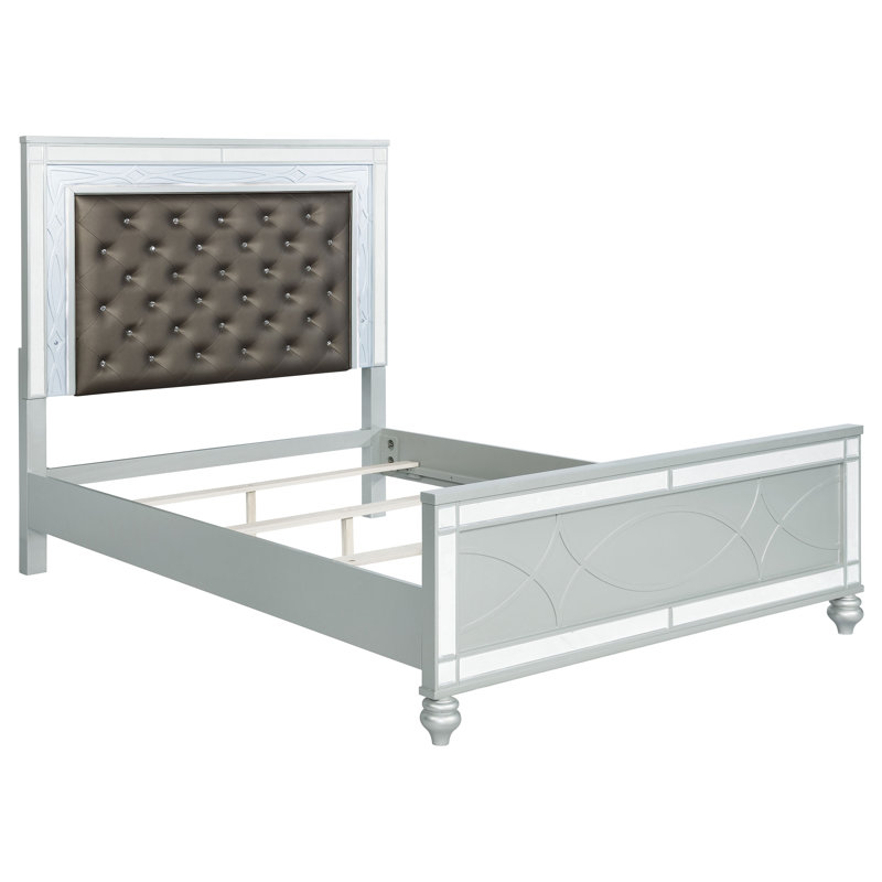 Kerynn 5-piece California King Bedroom Set Silver Metallic, California King