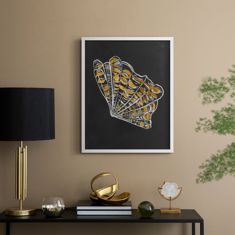«Night Shell I», reproduction encadrée - bois massif, H 21 po x l 17 po, Blanc