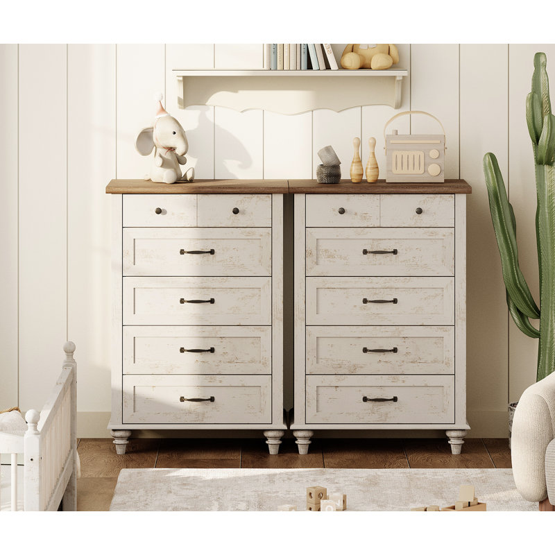 Ciccarelli 10 - Drawer Dresser, Antique White