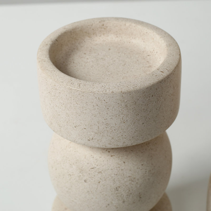 Pillar