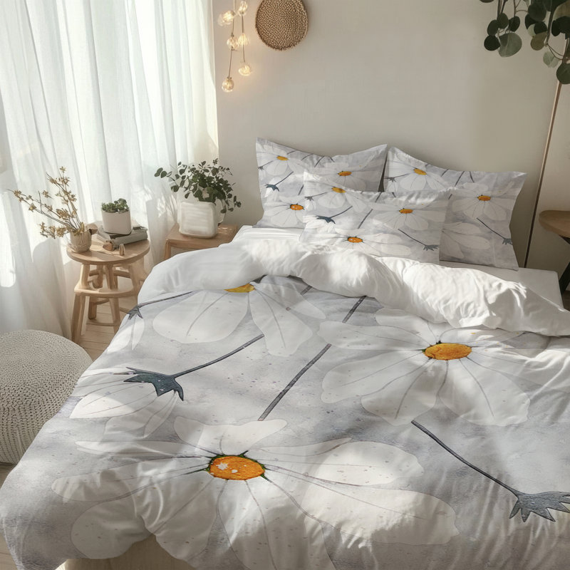 Daisy Floral Comforter Set, Gray/White Floral, King