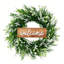 Couronne artificielle de lavande avec fleurs sauvages, guirlande décorative de style champêtre de 50 cm avec panneau de bienvenue en bois et feuilles vertes, blanche