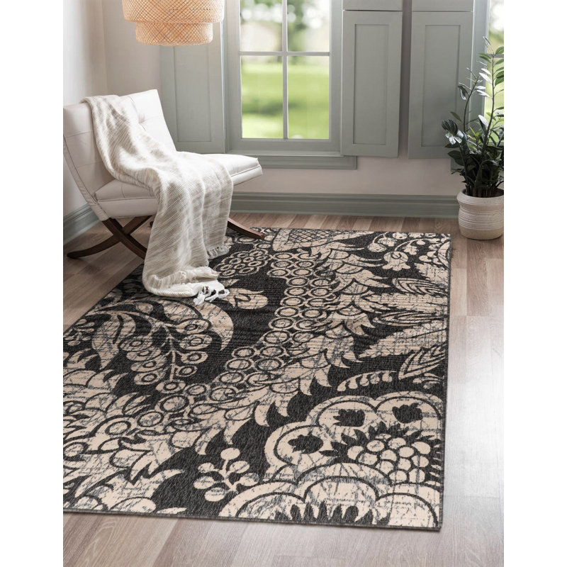 Tapis intérieur / extérieur brun clair / noir / bleu Mackai, Rectangle 5 pi 3 po x 7 pi 7 po