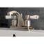 Robinet de salle de bain central à 4 poignées à 3 trous à fixation sur le comptoir avec laiton escamotable Kingston-25314054