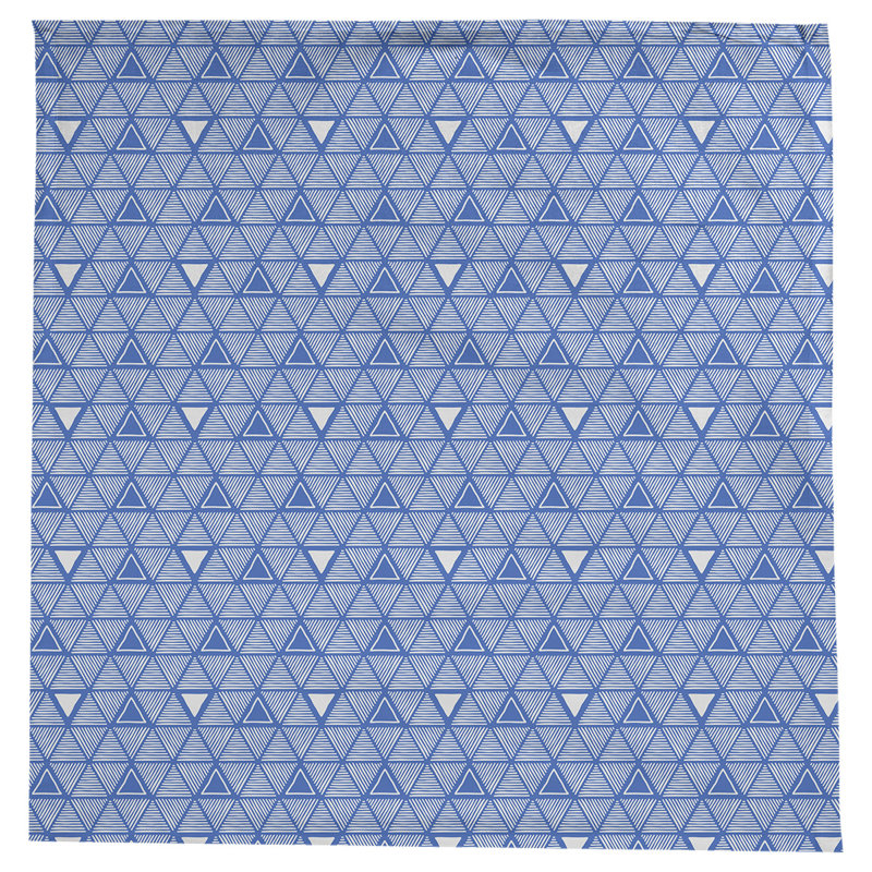 Classic Hand Drawn Triangles Tablecloth, Blue/White