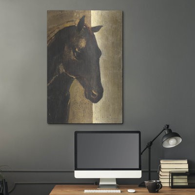 «Cheval de Troie I or» par Albena Hristova, art mural en métal