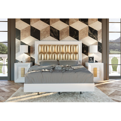 5 Piece Upholstered Faux Leather Bedroom Set