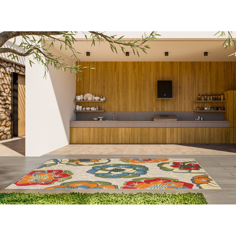 Indoor / Outdoor Rug, Rectangle 6'7" x 9', Ivory