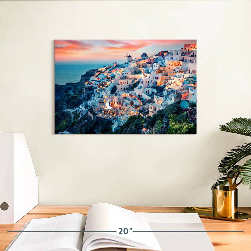 Hannes, célèbre village d'Oia, H 8 po x l 12 po