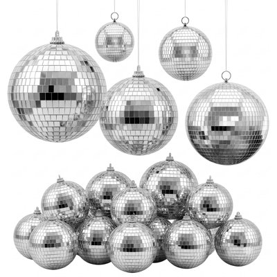 Boule disco miroir 3,2" 4" 6" 8" 12" (lot de 17 boules avec anneau de suspension), idéale pour la décoration des fêtes, la maison, la scène, les DJ et les clubs. Deux tailles de miroirs disponibles. Reflets lumineux. Parfaite pour les mariages et les anniversaires. Couleur argent.