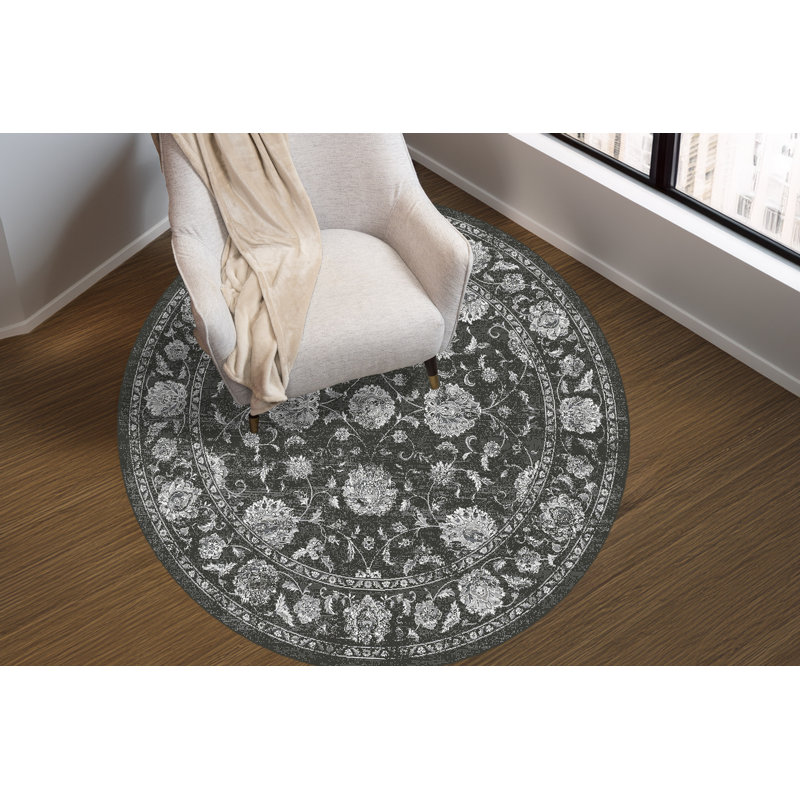 Attell Oriental Indoor Rug, Round 7'10"