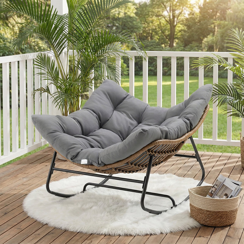 Chaise berçante d'extérieur Papasan avec coussin