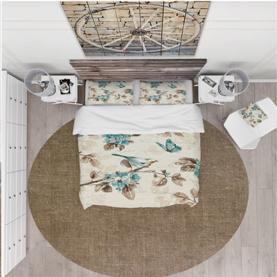 Beige Bird Wings III - Traditional Duvet Cover Set - Microfiber Polyester