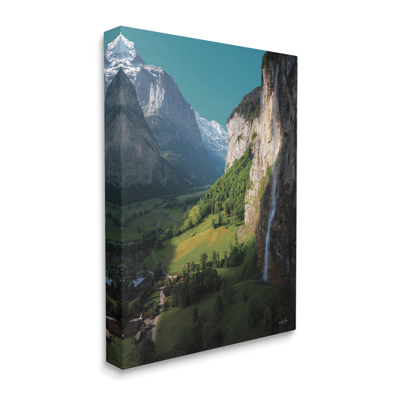 ValleyCliffsGrasslandCanvasWallArtbyMartinPodt, 20" H x 16" W