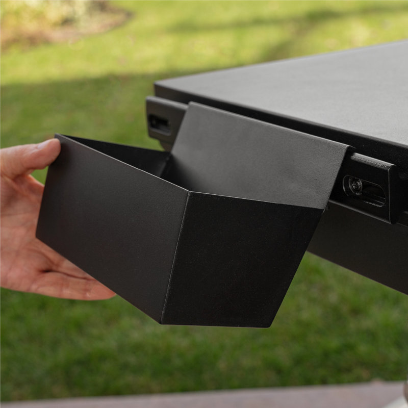 Blackstone 28" Omnivore Griddle Bundle