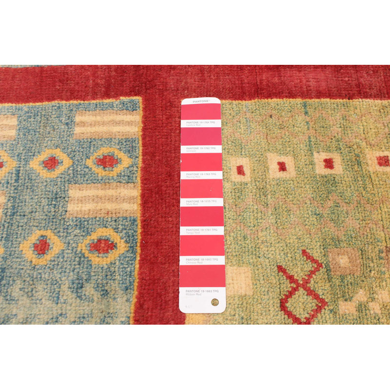 Tapis rouge foncé Finest Ghazni 6 pi 5 po x 9 pi 5 po