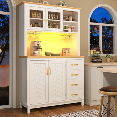 Kitchen Pantry