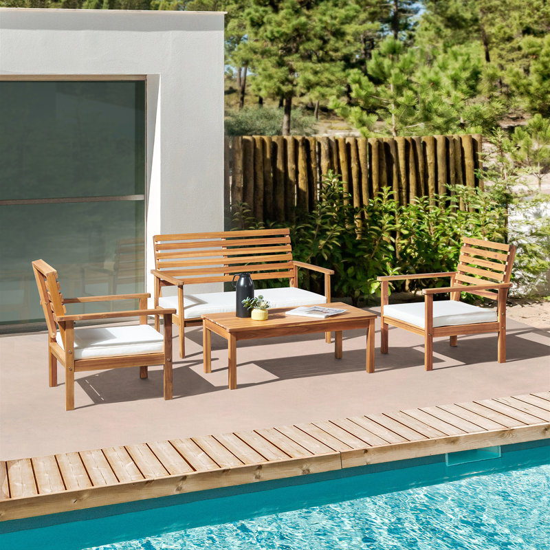 Ensemble de conversation d'extérieur en bois d'acacia avec banc et deux chaises avec coussins et table de cocktail, ensemble de 4