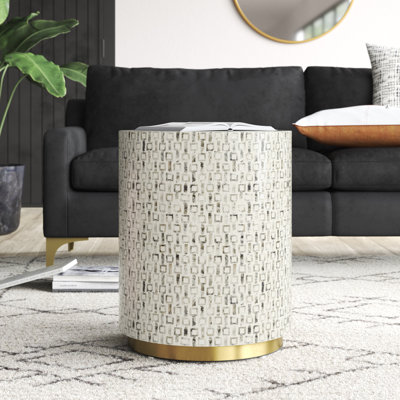 Table d'appoint en nacre avec base dorée