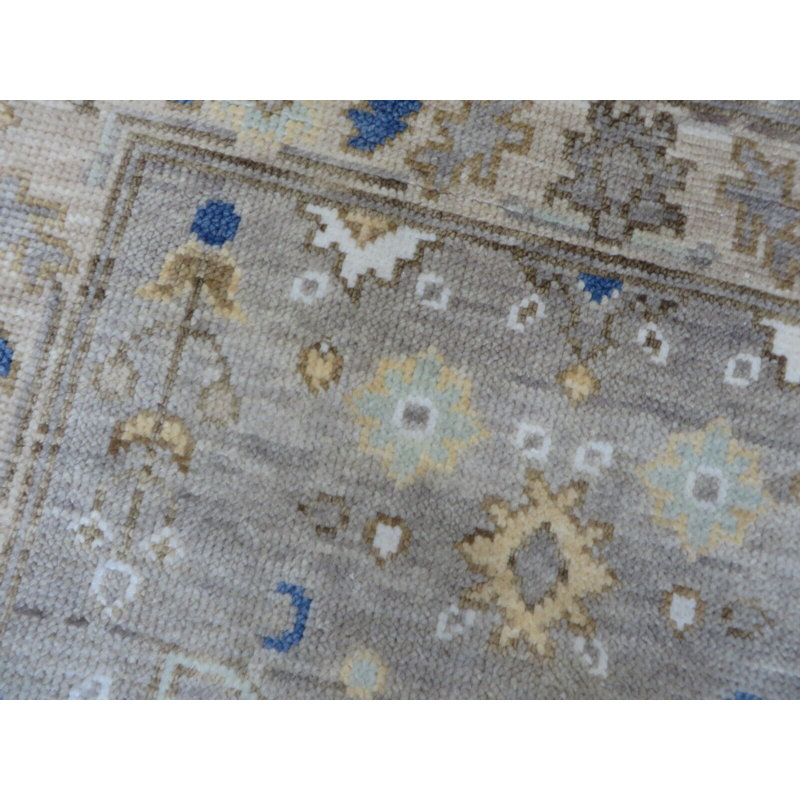 Tapis rectangulaire unique en laine 3 pi x 4 pi 11 po Ezai