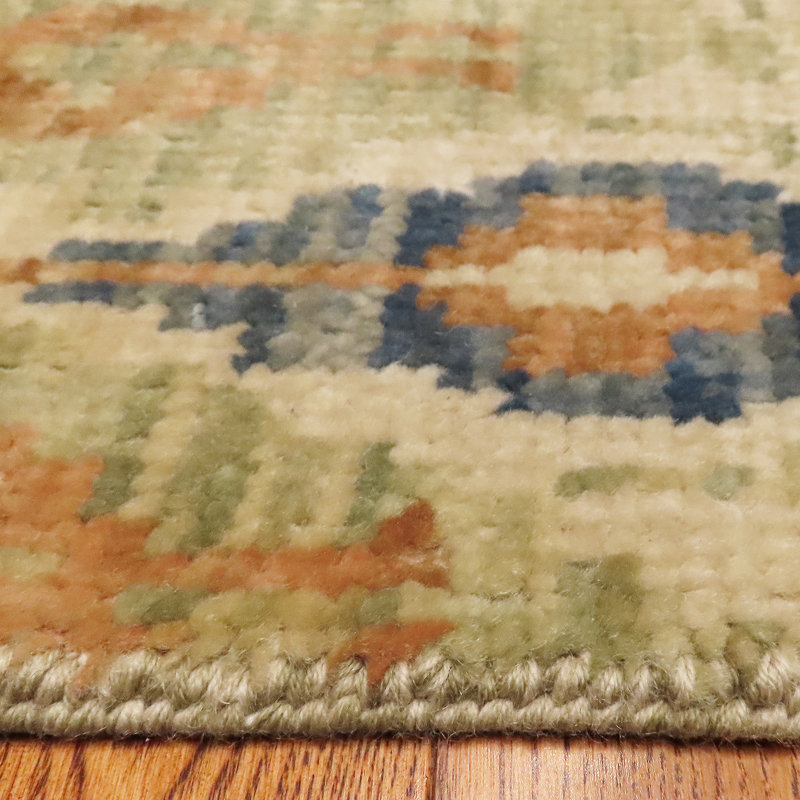 Vogue Hand Knotted Wool Area Rug, Rectangle 4' x 6'
