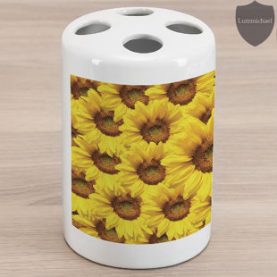 Collections Etc Metal Sunflower Paper Towel Holder, Yellow