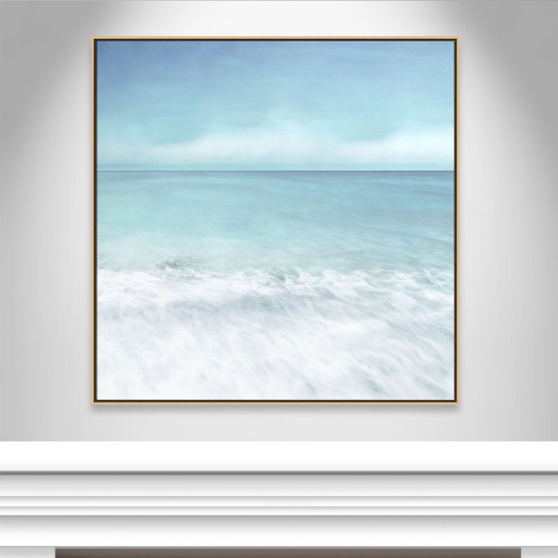«Tranquil Ocean Waves Beach I» par Christine Zalewski, L 46,5 po x H 46,5 po, Toile avec cadre, Flotteur naturel