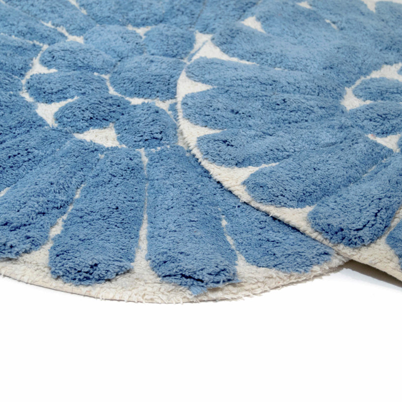 Cressona Non-Slip Bath Rug, Off White/Blue