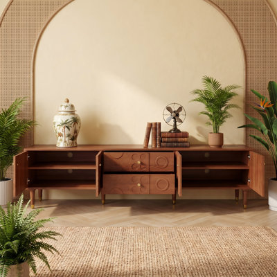 Meuble télé de style Mid-Century avec portes sculptées artistiques, console de télévision moderne de 66,9 po avec 4 armoires de rangement, console multimédia rétro pour téléviseur noyer de 50 à 75 po (94,5 po)