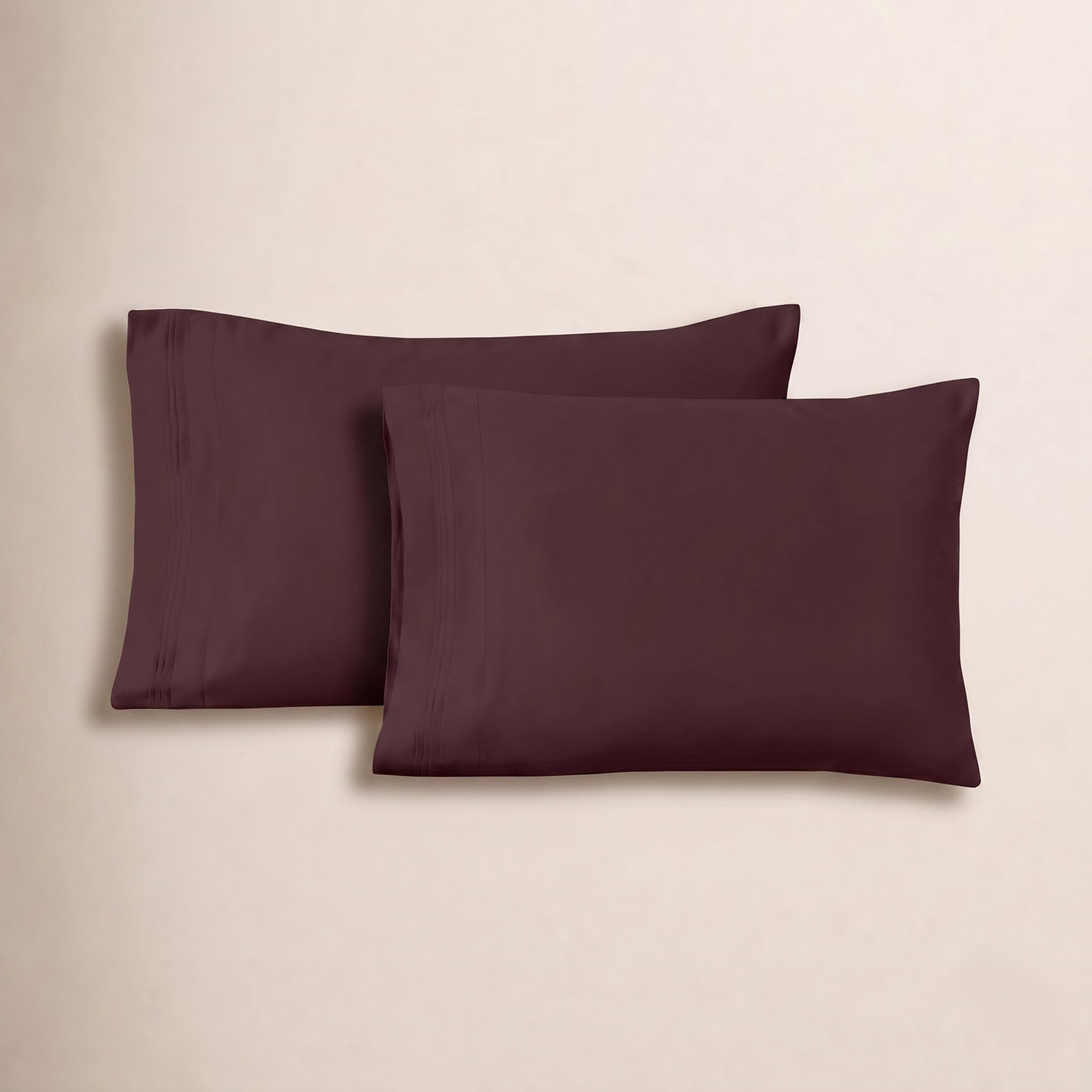 Arling Cotton Pillowcase, Standard Pillowcase, Plum