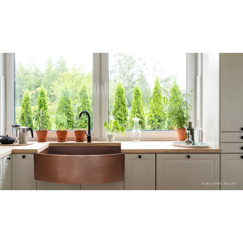 Luxury 33-Inch Heavy 12-Gauge Farmhouse Sink, Includes Accessories, Curved Front