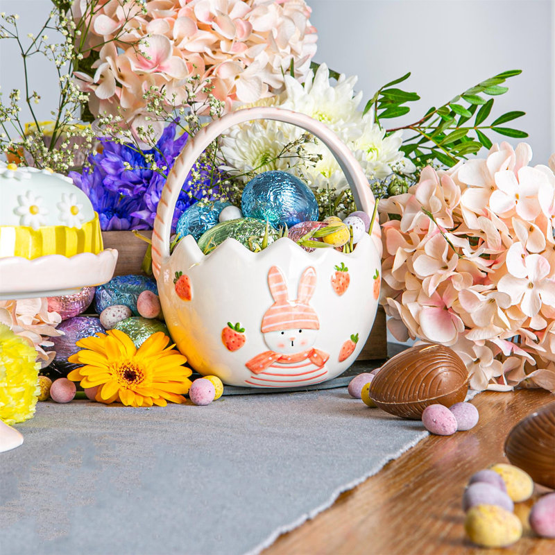 Food & Beverage Figurines & Sculptures