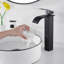 Robinet de lavabo vasque moderne avec ensemble de drain-78583098