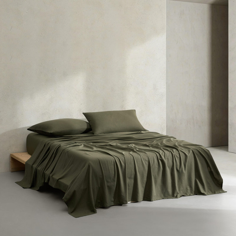 Calvin Klein Soho Cotton Sheet Set, Green, Queen Sheet Set with 2 Pillowcases
