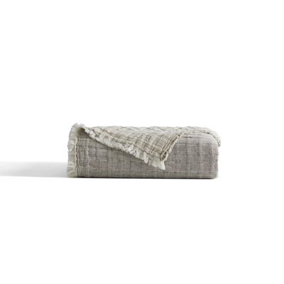 Devon Throw