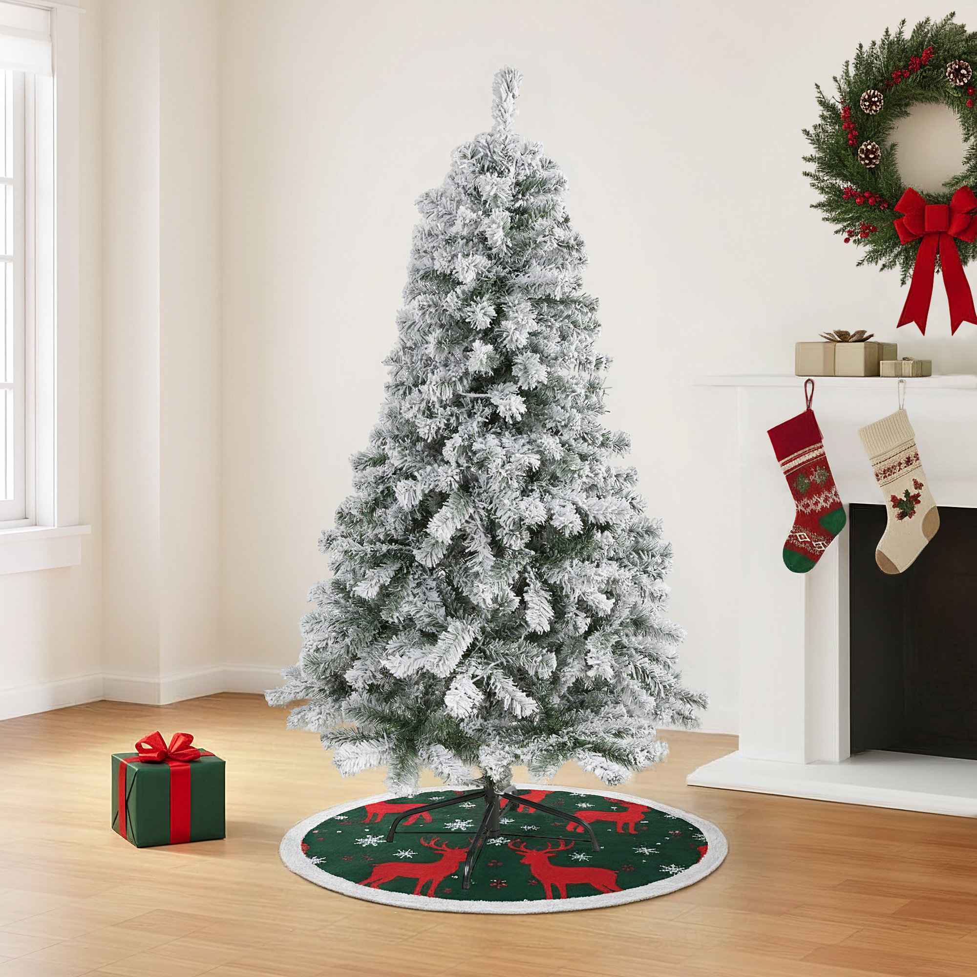 Artificial Spruce Christmas Tree, 5' H