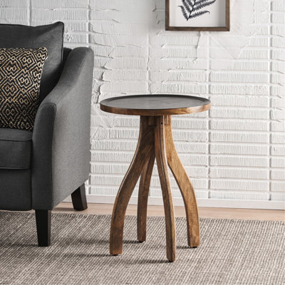 Table de bout en bois de manguier avec un beau design pour la maison