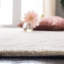 Tapis beige en laine touffeté à la main Megee-1355329004